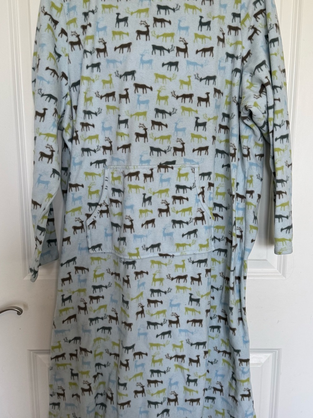 Gander Mountain Blue Fawn Print Fleece Nightgown with Brown and Green Accents